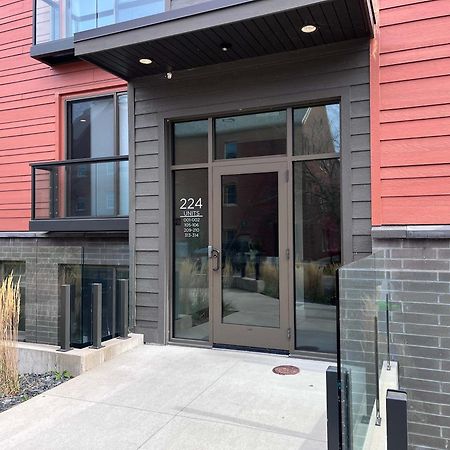 Modern Condo 210 Just Blocks From Lake Michigan Traverse City Esterno foto