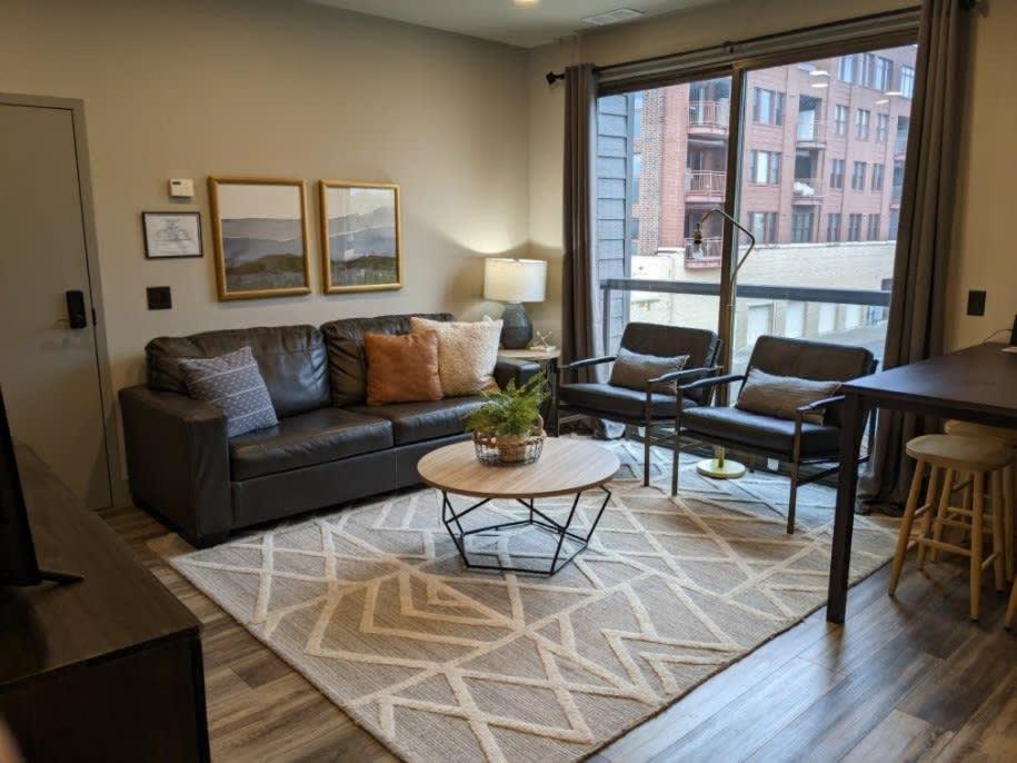 Modern Condo 210 Just Blocks From Lake Michigan Traverse City Esterno foto
